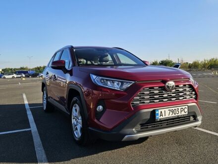 Красный Тойота РАВ 4, объемом двигателя 2 л и пробегом 129 тыс. км за 28500 $, фото 1 на Automoto.ua