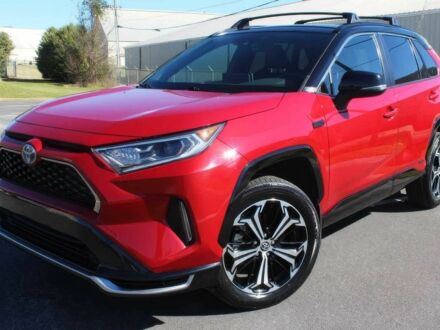 Тойота РАВ 4 2021 в Львове на Automoto.ua Красный Тойота РАВ 4, объемом двигателя 2.5 л и пробегом 28 тыс. км за 16000 $, фото 1 на Automoto.ua