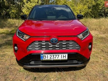 Червоний Тойота РАВ 4, об'ємом двигуна 2.49 л та пробігом 100 тис. км за 37000 $, фото 1 на Automoto.ua