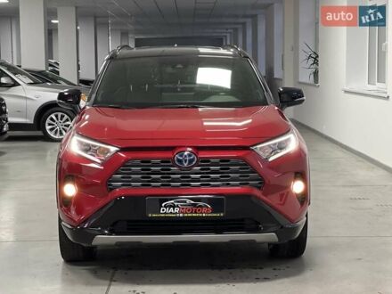 Тойота РАВ 4 2021 в Полтаве на Automoto.ua Красный Тойота РАВ 4, объемом двигателя 2.49 л и пробегом 82 тыс. км за 39999 $, фото 1 на Automoto.ua