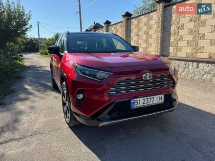 Тойота РАВ 4 2021 у Полтаві на Automoto.ua Червоний Тойота РАВ 4, об'ємом двигуна 2.49 л та пробігом 85 тис. км за 40000 $, фото 1 на Automoto.ua