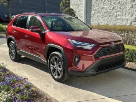 Тойота РАВ 4 2022 в Виннице на Automoto.ua Красный Тойота РАВ 4, объемом двигателя 2.5 л и пробегом 78 тыс. км за 25000 $, фото 1 на Automoto.ua
