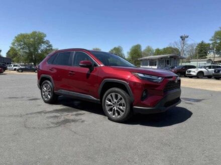 Тойота РАВ 4 2023 в Каменце-Подольском на Automoto.ua Красный Тойота РАВ 4, объемом двигателя 2.5 л и пробегом 10 тыс. км за 22000 $, фото 1 на Automoto.ua