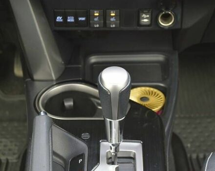 Тойота РАВ 4, объемом двигателя 2.5 л и пробегом 65 тыс. км за 25500 $, фото 20 на Automoto.ua