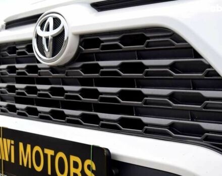 Тойота РАВ 4, об'ємом двигуна 2 л та пробігом 173 тис. км за 27500 $, фото 6 на Automoto.ua