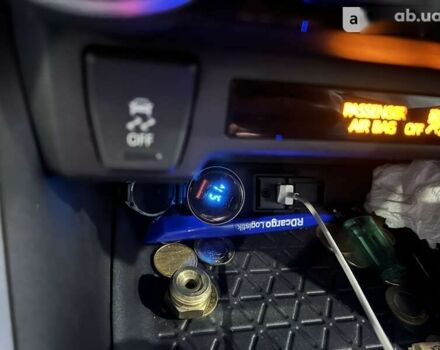 Тойота РАВ 4, об'ємом двигуна 2.5 л та пробігом 52 тис. км за 33500 $, фото 7 на Automoto.ua