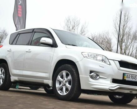 Тойота РАВ 4, объемом двигателя 2 л и пробегом 158 тыс. км за 13855 $, фото 5 на Automoto.ua