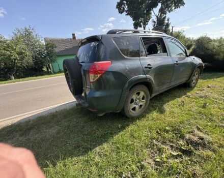 Тойота РАВ 4, об'ємом двигуна 3.5 л та пробігом 300 тис. км за 3800 $, фото 1 на Automoto.ua