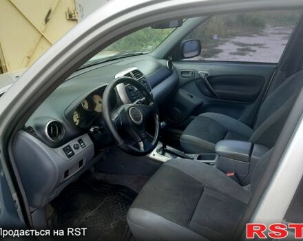 Тойота РАВ 4, объемом двигателя 2 л и пробегом 280 тыс. км за 5000 $, фото 2 на Automoto.ua