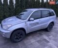Тойота РАВ 4, объемом двигателя 2 л и пробегом 327 тыс. км за 5000 $, фото 2 на Automoto.ua
