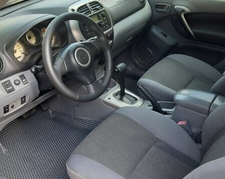 Тойота РАВ 4, объемом двигателя 2 л и пробегом 182 тыс. км за 6900 $, фото 1 на Automoto.ua