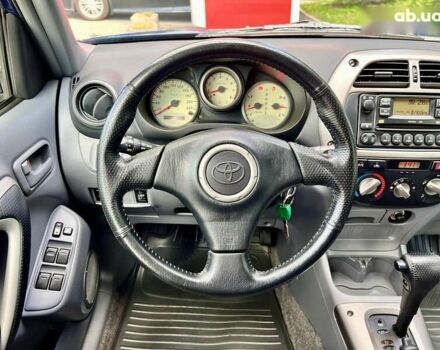 Тойота РАВ 4, объемом двигателя 0 л и пробегом 34 тыс. км за 14500 $, фото 25 на Automoto.ua