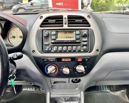 Тойота РАВ 4, объемом двигателя 0 л и пробегом 34 тыс. км за 14500 $, фото 24 на Automoto.ua