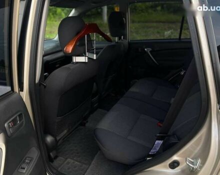 Тойота РАВ 4, объемом двигателя 2 л и пробегом 134 тыс. км за 8490 $, фото 16 на Automoto.ua