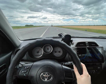 Тойота РАВ 4, об'ємом двигуна 2 л та пробігом 443 тис. км за 7200 $, фото 10 на Automoto.ua