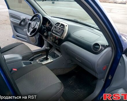 Тойота РАВ 4, об'ємом двигуна 20 л та пробігом 250 тис. км за 8000 $, фото 7 на Automoto.ua