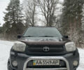 Тойота РАВ 4, объемом двигателя 2 л и пробегом 240 тыс. км за 8100 $, фото 2 на Automoto.ua