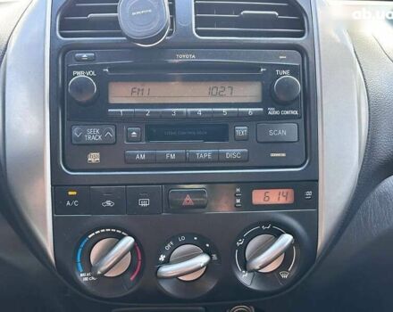 Тойота РАВ 4, объемом двигателя 2.4 л и пробегом 280 тыс. км за 7400 $, фото 24 на Automoto.ua