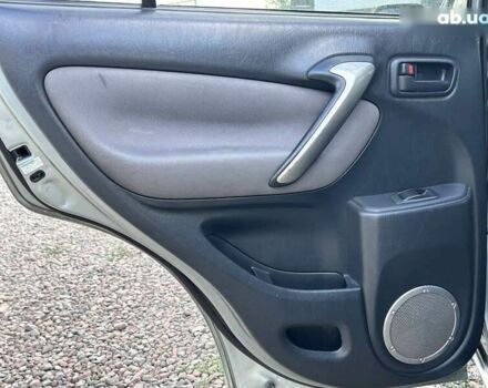 Тойота РАВ 4, объемом двигателя 2.4 л и пробегом 280 тыс. км за 7400 $, фото 27 на Automoto.ua