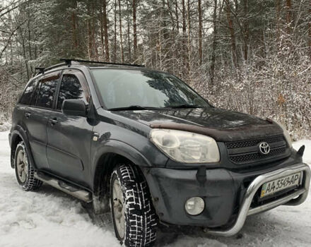 Тойота РАВ 4, объемом двигателя 2 л и пробегом 240 тыс. км за 8100 $, фото 1 на Automoto.ua