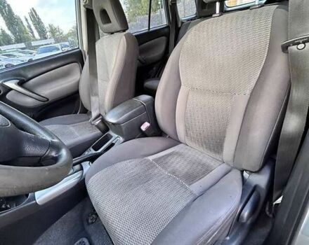 Тойота РАВ 4, объемом двигателя 2.4 л и пробегом 280 тыс. км за 7400 $, фото 18 на Automoto.ua