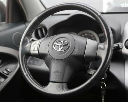 Тойота РАВ 4, объемом двигателя 2 л и пробегом 139 тыс. км за 9000 $, фото 15 на Automoto.ua
