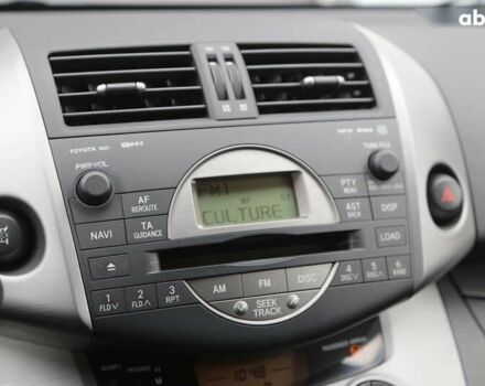 Тойота РАВ 4, объемом двигателя 2 л и пробегом 139 тыс. км за 9000 $, фото 17 на Automoto.ua