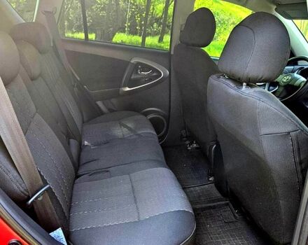 Тойота РАВ 4, объемом двигателя 2 л и пробегом 114 тыс. км за 11500 $, фото 4 на Automoto.ua
