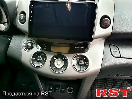 Тойота РАВ 4, объемом двигателя 2 л и пробегом 251 тыс. км за 9500 $, фото 4 на Automoto.ua