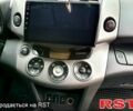 Тойота РАВ 4, объемом двигателя 2 л и пробегом 251 тыс. км за 9500 $, фото 4 на Automoto.ua