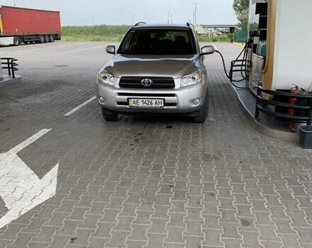 Тойота РАВ 4, объемом двигателя 2 л и пробегом 162 тыс. км за 10500 $, фото 1 на Automoto.ua