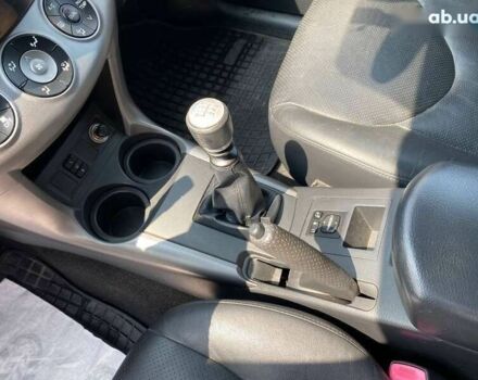 Тойота РАВ 4, объемом двигателя 2.2 л и пробегом 178 тыс. км за 10200 $, фото 15 на Automoto.ua