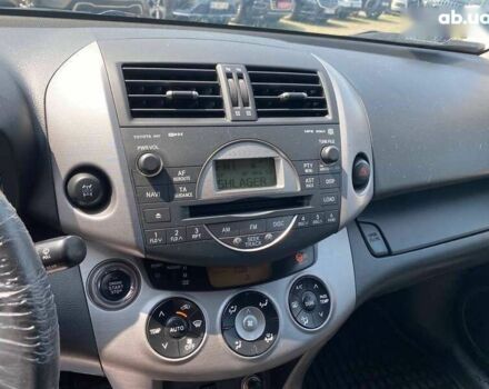 Тойота РАВ 4, объемом двигателя 2.2 л и пробегом 178 тыс. км за 9200 $, фото 14 на Automoto.ua