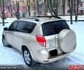 Тойота РАВ 4, об'ємом двигуна 2.4 л та пробігом 242 тис. км за 10500 $, фото 3 на Automoto.ua