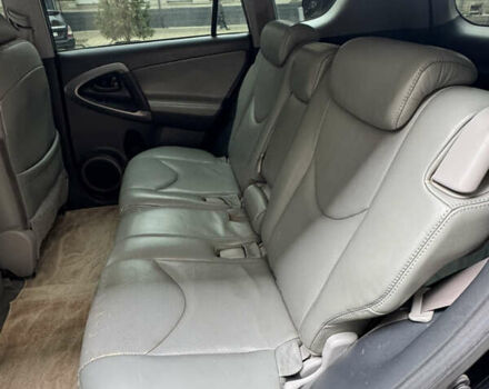 Тойота РАВ 4, объемом двигателя 2.4 л и пробегом 212 тыс. км за 9200 $, фото 8 на Automoto.ua