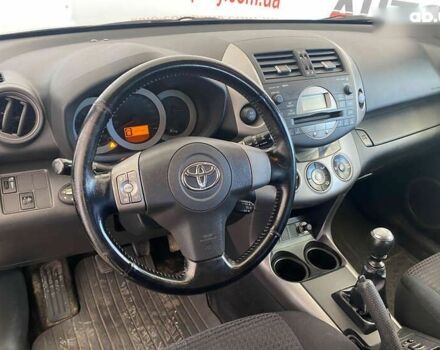 Тойота РАВ 4, объемом двигателя 2.2 л и пробегом 156 тыс. км за 9650 $, фото 6 на Automoto.ua
