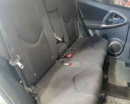Тойота РАВ 4, объемом двигателя 2.2 л и пробегом 156 тыс. км за 9950 $, фото 9 на Automoto.ua