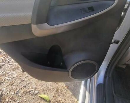 Тойота РАВ 4, объемом двигателя 2.4 л и пробегом 173 тыс. км за 11000 $, фото 27 на Automoto.ua