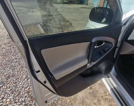 Тойота РАВ 4, объемом двигателя 2.4 л и пробегом 173 тыс. км за 11000 $, фото 21 на Automoto.ua