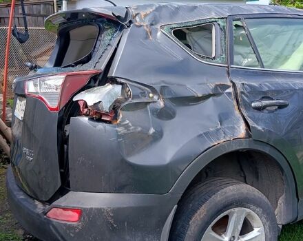 Тойота РАВ 4, об'ємом двигуна 2.5 л та пробігом 153 тис. км за 3800 $, фото 4 на Automoto.ua