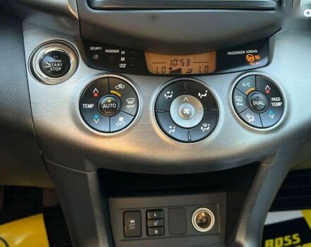 Тойота РАВ 4, объемом двигателя 2.2 л и пробегом 180 тыс. км за 15699 $, фото 19 на Automoto.ua