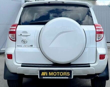 Тойота РАВ 4, объемом двигателя 2 л и пробегом 163 тыс. км за 13200 $, фото 5 на Automoto.ua