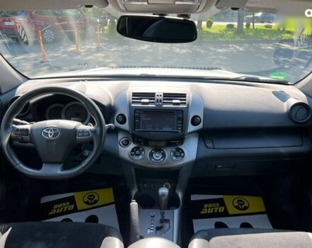 Тойота РАВ 4, объемом двигателя 2.2 л и пробегом 180 тыс. км за 15699 $, фото 11 на Automoto.ua