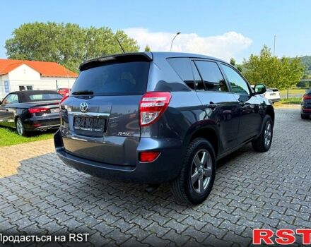 Тойота РАВ 4, об'ємом двигуна 2.2 л та пробігом 195 тис. км за 10400 $, фото 3 на Automoto.ua