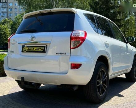 Тойота РАВ 4, объемом двигателя 2.2 л и пробегом 180 тыс. км за 15699 $, фото 6 на Automoto.ua