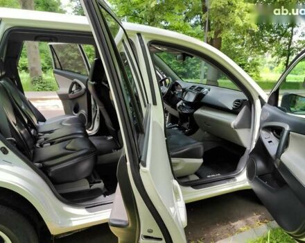 Тойота РАВ 4, об'ємом двигуна 0 л та пробігом 190 тис. км за 8990 $, фото 20 на Automoto.ua