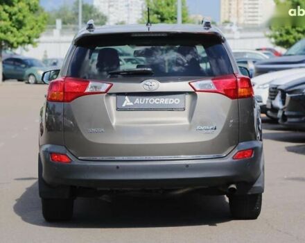 Тойота РАВ 4 2013 у Києві на Automoto.ua Тойота РАВ 4, об'ємом двигуна 2.2 л та пробігом 161 тис. км за 17500 $, фото 4 на Automoto.ua