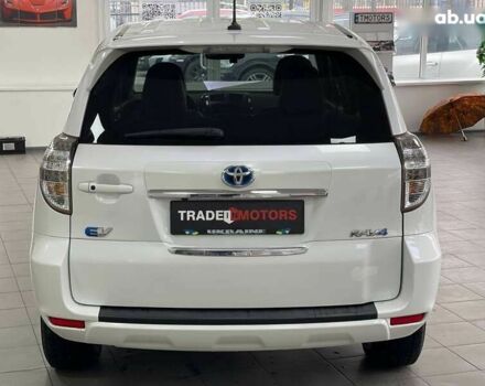 Тойота РАВ 4 2013 в Киеве на Automoto.ua Тойота РАВ 4, объемом двигателя 0 л и пробегом 238 тыс. км за 8500 $, фото 10 на Automoto.ua