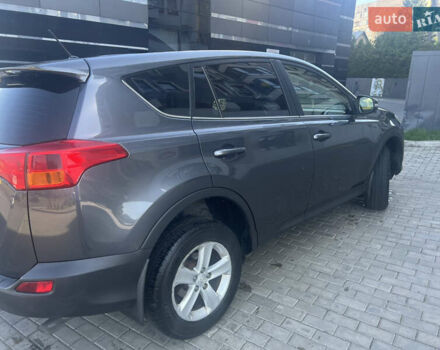 Тойота РАВ 4, объемом двигателя 2.5 л и пробегом 202 тыс. км за 17000 $, фото 5 на Automoto.ua