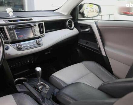 Тойота РАВ 4 2013 у Києві на Automoto.ua Тойота РАВ 4, об'ємом двигуна 2.2 л та пробігом 161 тис. км за 17500 $, фото 12 на Automoto.ua